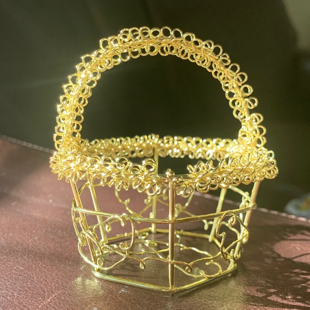🌞3/$20 Gold Metal Basket Decor / Favor - Set of 4